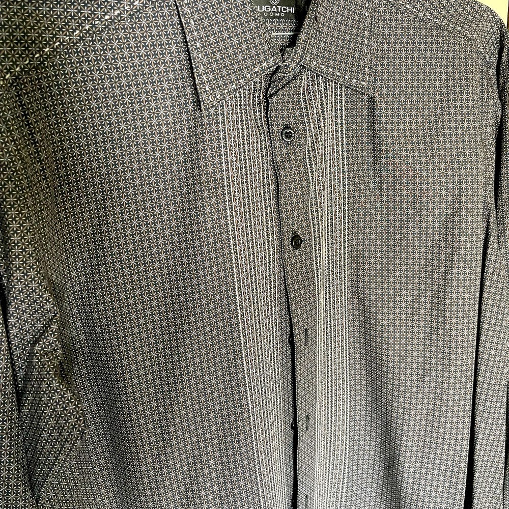 Bugatchi Navy patterned long sleeve shirt with front stitching/embroidery.